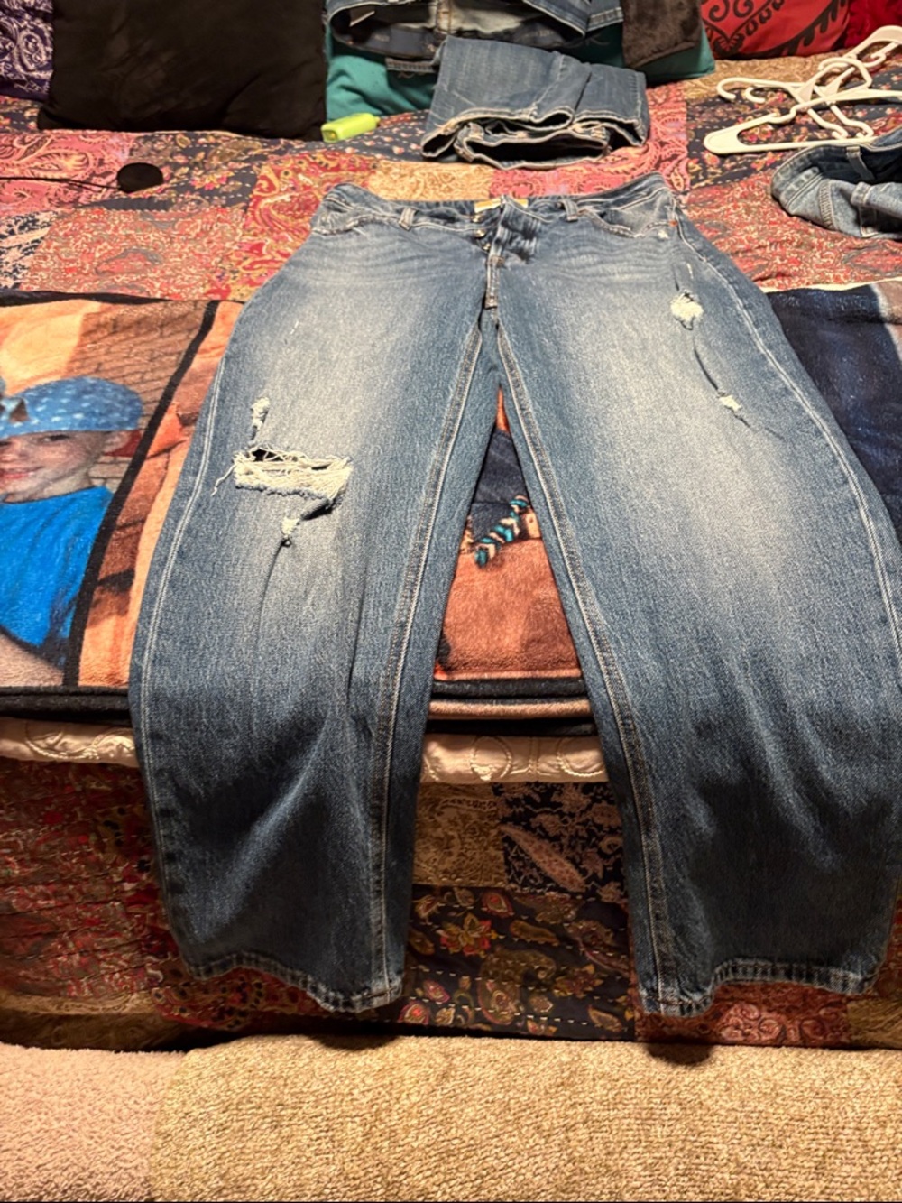Old Navy Women's Light Blue Distressed Boyfriend Jeans